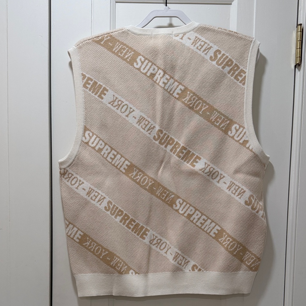Supreme Stripe Sweater Vest - Picture 2 of 3